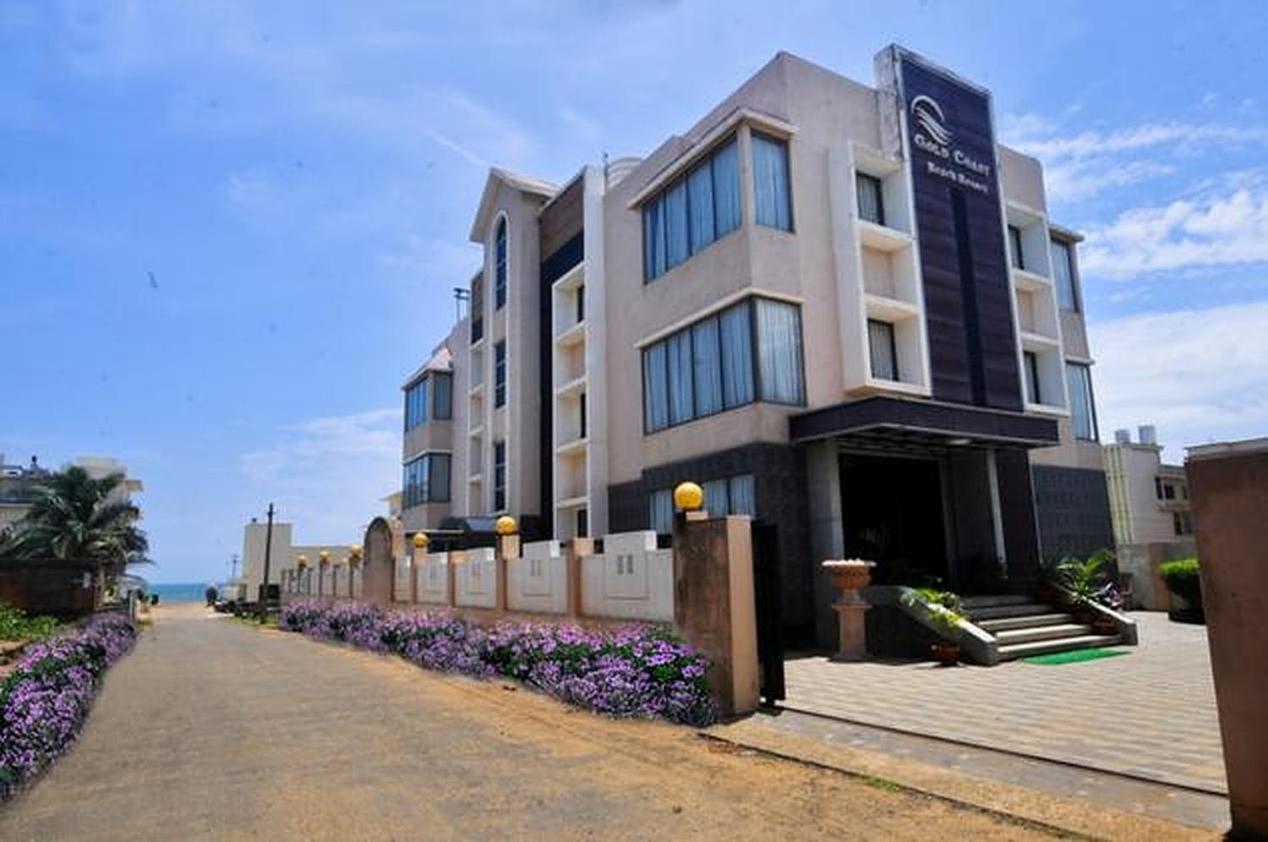 Gold Coast Beach Resort Пури Екстериор снимка