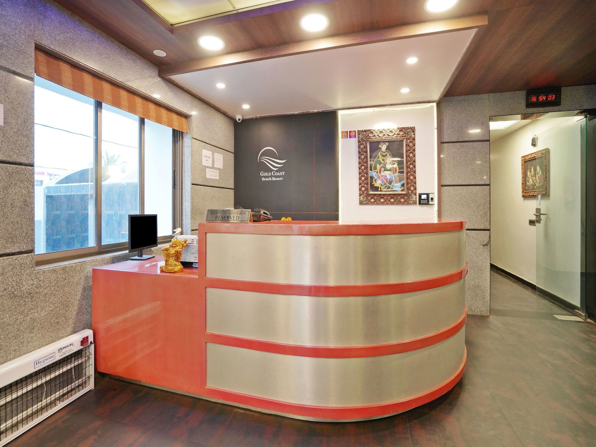Gold Coast Beach Resort Пури Екстериор снимка